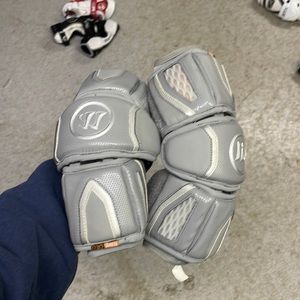 Lacrosse elbow pads